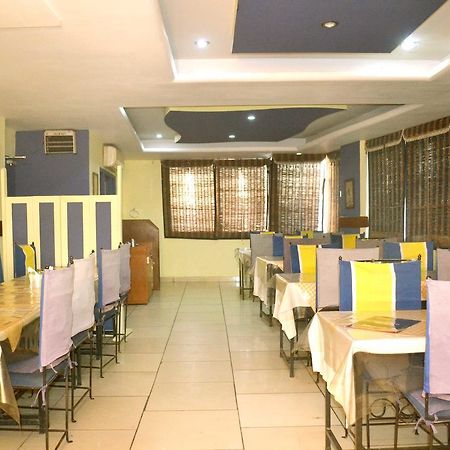 Hotel High Pointe Jodhpur  Buitenkant foto