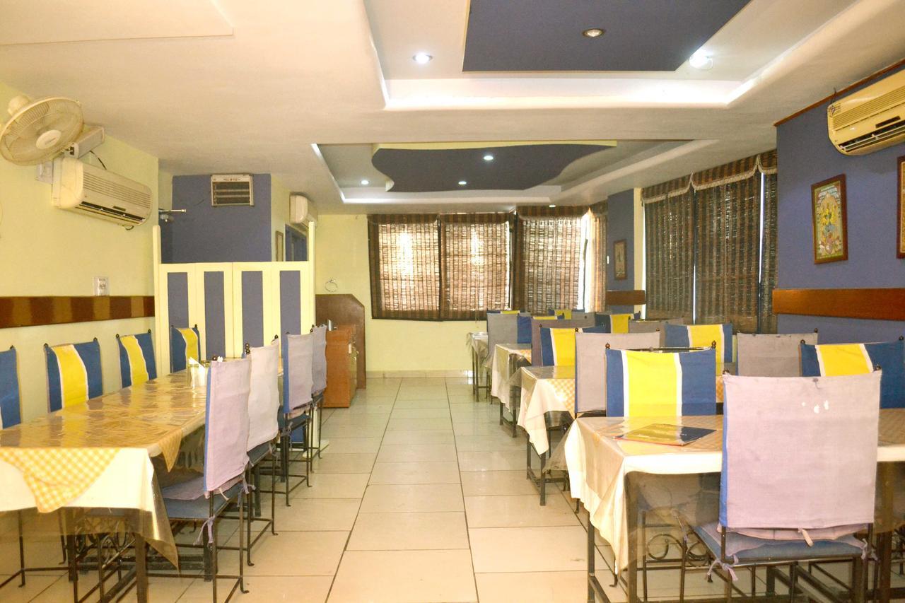 Hotel High Pointe Jodhpur  Buitenkant foto