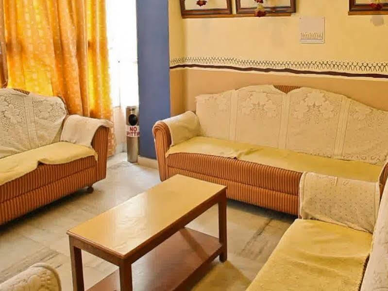 Hotel High Pointe Jodhpur  Buitenkant foto