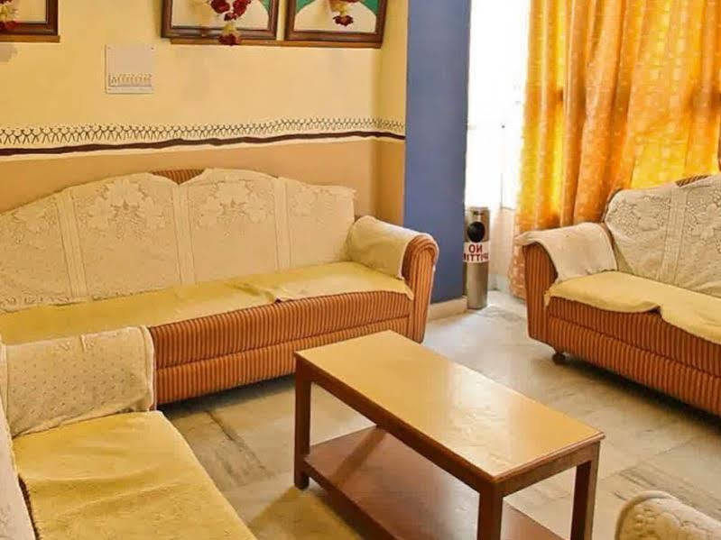 Hotel High Pointe Jodhpur  Buitenkant foto